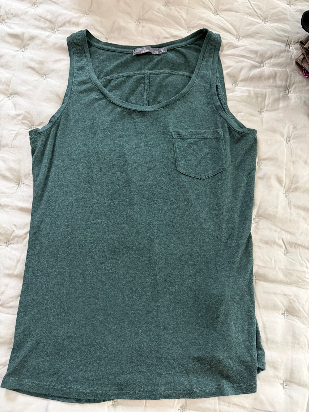 Prana Dark Forest Green Scoop Neck Pocket Tank - Picture 1 of 3